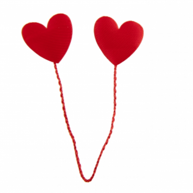 Rood hartje op draad 